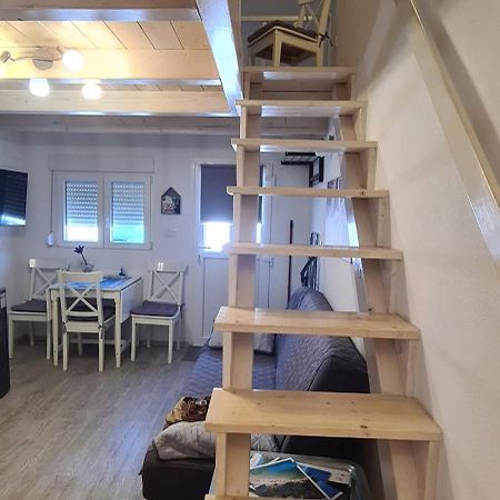 Studio Apartman Loreta Црес Екстер'єр фото